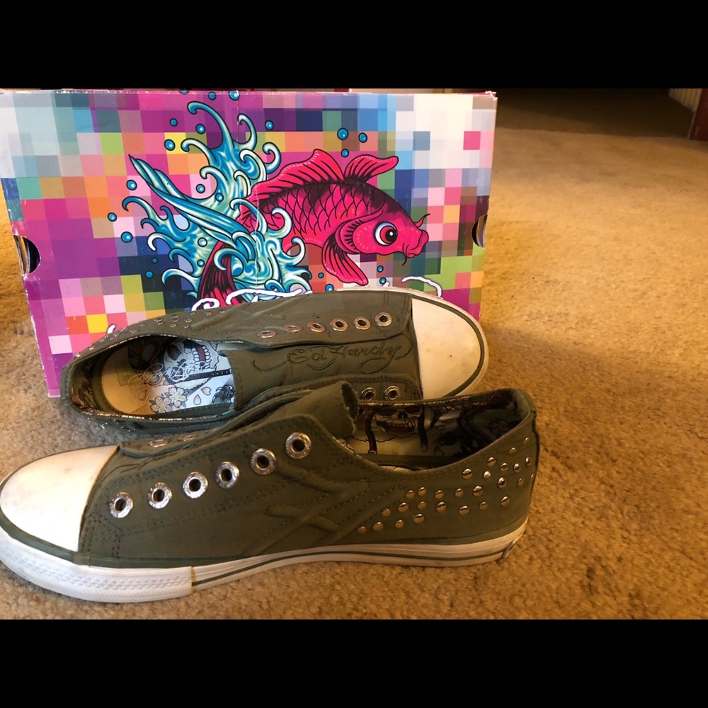 Ed Hardy Sneakers, size 8